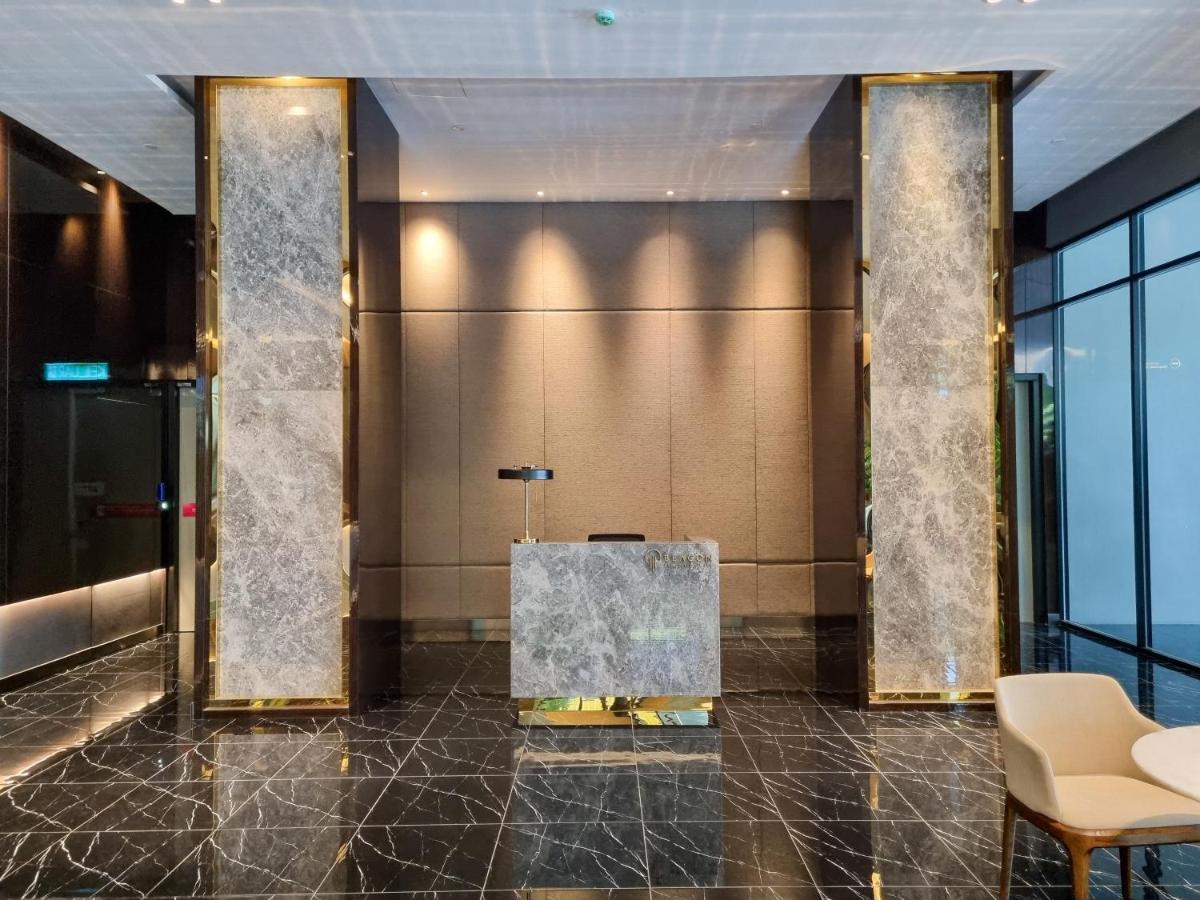 Lavish Beacon Executive Suites By Bin Dao Wu Homestay Penang 乔治敦 外观 照片
