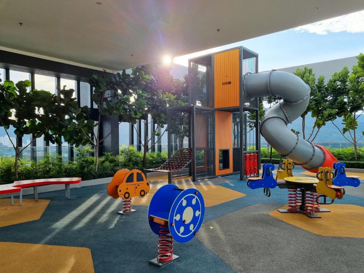 Lavish Beacon Executive Suites By Bin Dao Wu Homestay Penang 乔治敦 外观 照片